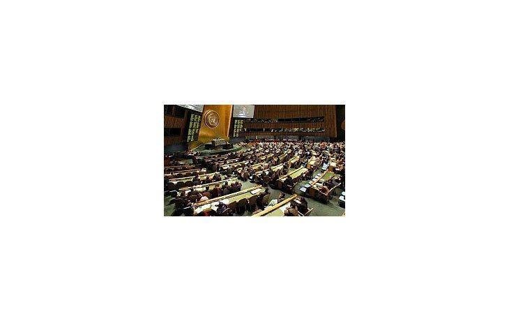 La Asamblea General por votación casi unánime solicitó poner fin al bloqueo comercial contra la isla