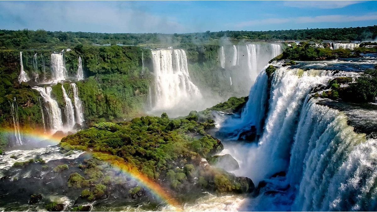 The “Iguazú all year round” campaign is getting closer to being a reality