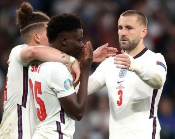 Detienen a 11 personas en Reino Unido por insultos racistas en final de Eurocopa