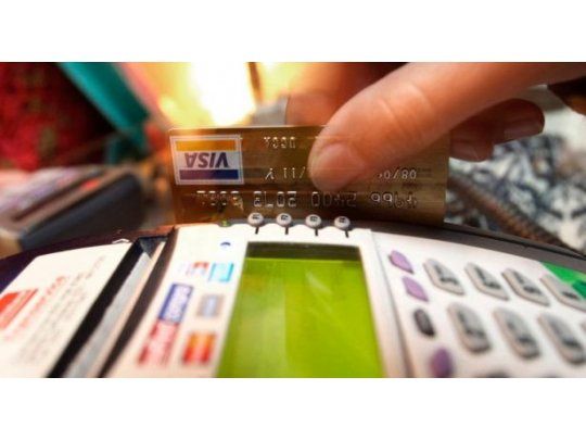 Afirman que la gente compra en cuotas sólo ante extrema necesidad