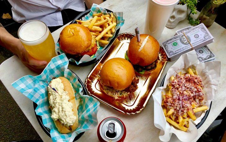 Escoburger: la hamburguesa temática de Pablo Escobar que desató la polémica