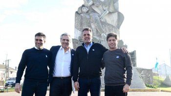 alberto fernandez se mostro junto a massa y kicillof en mar del plata