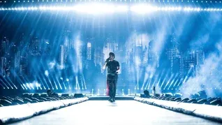 The Weeknd superó los 1.000 millones de dólares en su gira mas taquillera de la historia. After hours til down The Weeknd superó los 1.000 millones de dólares en su gira mas taquillera de la historia. After hours til down