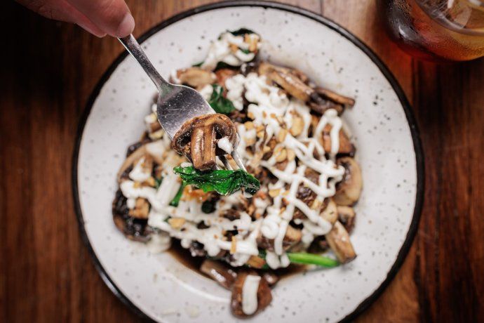 Para acompañar las comidas habrá una gran variedad de opciones de vinos y cocktails de autor. Para acompañar las comidas habrá una gran variedad de opciones de vinos y cocktails de autor.