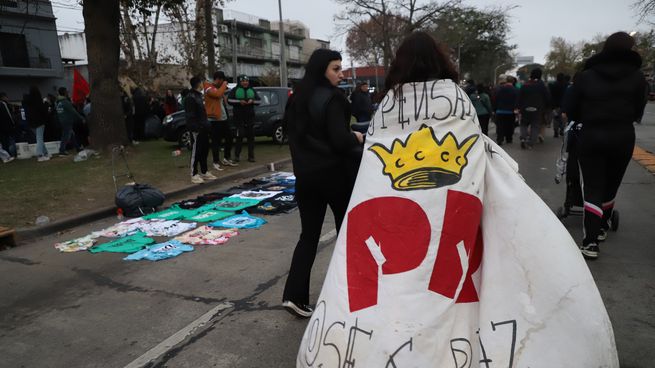Axel Kicillof aseguró que la despedida al Indio Solari en Avellaneda se desarrolla en calma.