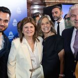 Josefina Tajes junto a Patricia Bullrich y Agustín Monteverde, senadores electos por la ciudad de Buenos Aires. Josefina Tajes junto a Patricia Bullrich y Agustín Monteverde, senadores electos por la ciudad de Buenos Aires.