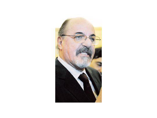 Carlos Tomada