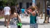 El SMN emitió un alerta rojo por calor y amarillo por tormentas en Buenos Aires.