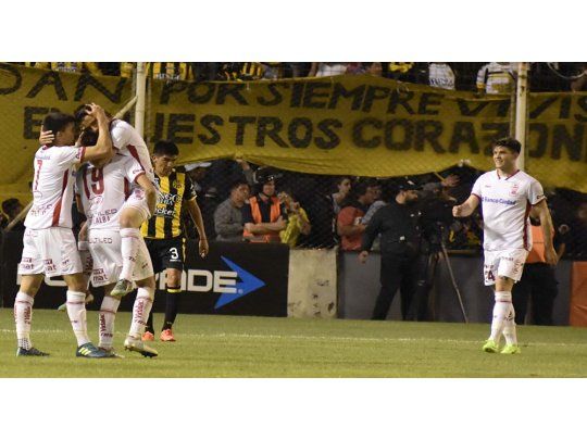 Huracán se impuso a Olimpo con goles de Coniglio y Bogado.