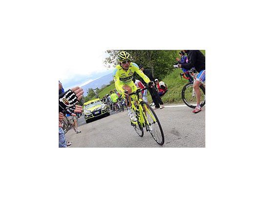 Di Luca suspendido provisoriamente.