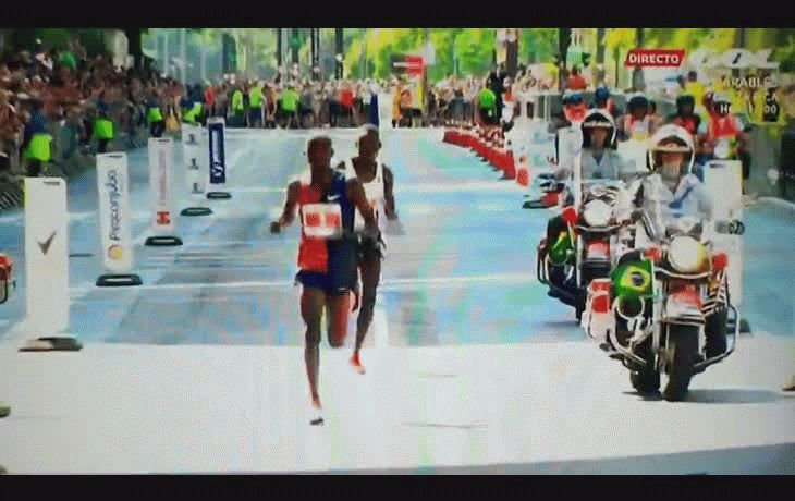 Final de película en la San Silvestre de San Pablo: le robó la victoria en el último suspiro