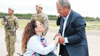 Apoyo. Durante su visita a Neuquén, la vicepresidenta Gabriela Michetti le dio un fuerte respaldo al intendente de la capital, el radical Horacio Pechi Quiroga, como potencial candidato a gobernador por Cambiemos.
