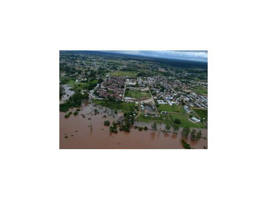 Ya son 25 mil los evacuados en el Litoral, pero mejora la situación