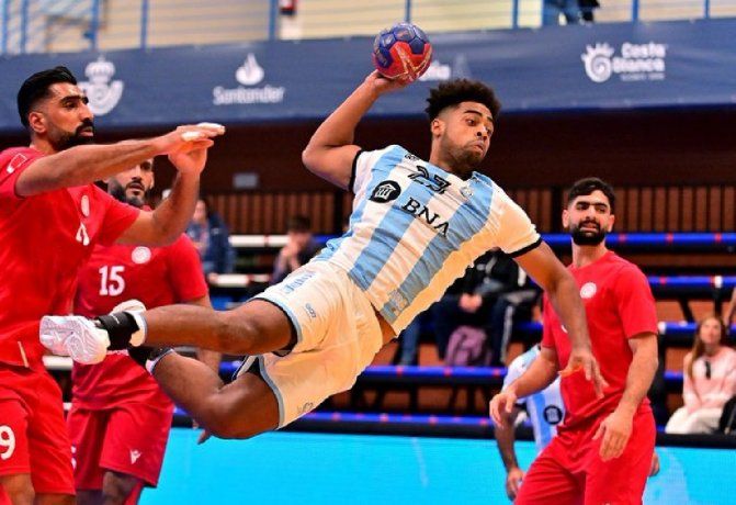 Los Gladiadores terminaron su participación en el Mundial con derrota ante Islandia.