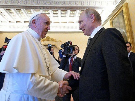Papa Francisco Putin.jpg