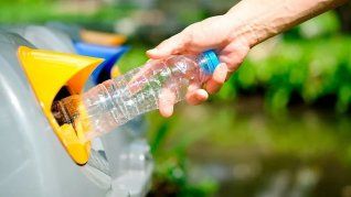 ámbito.com | Reciclado de plástico.jpg