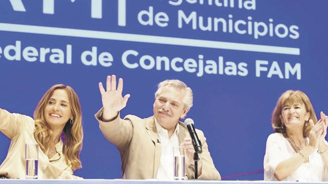 Mensajes. Desde el Centro Cultural Kirchner, Alberto F. castigó a Rodríguez Larreta por el centralismo porteño.