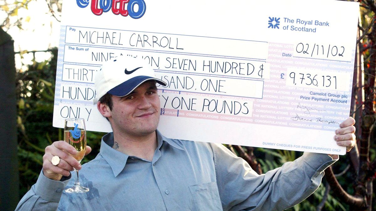 He won the lottery and became a millionaire at the age of 19: he ended up collecting garbage