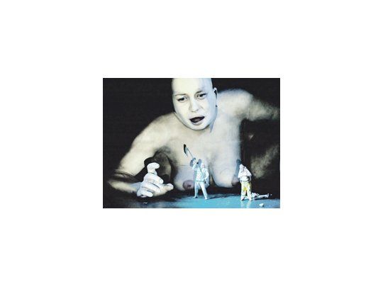 La imponente puesta de «Grand macabre» de Ligeti careció, por los conflictos en el Colón, de orquesta en el foso, y hubo que improvisar una instrumentación de emergencia.