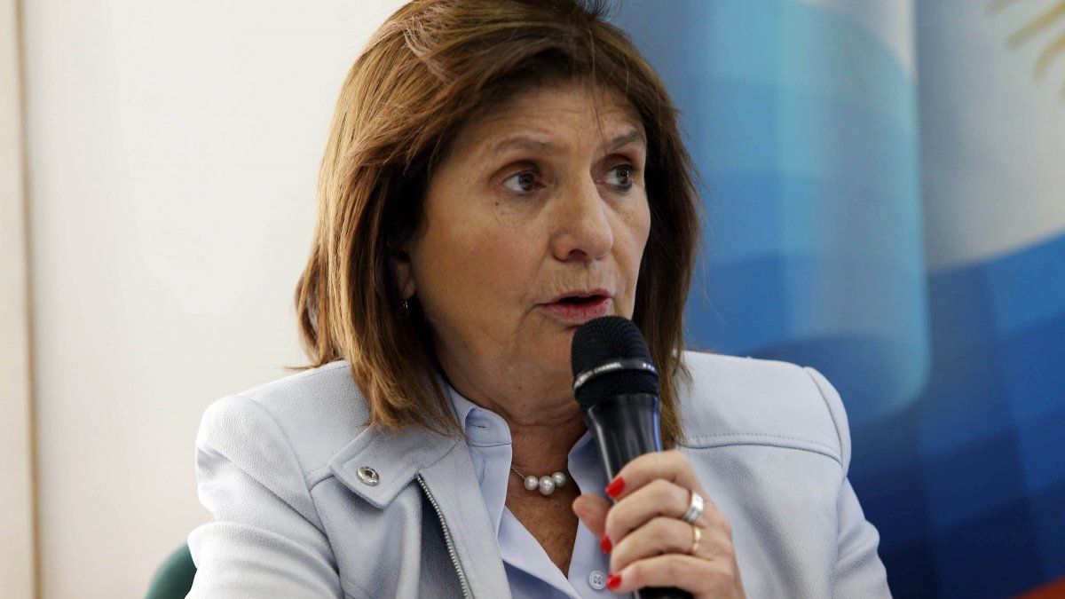 Bullrich’s unfortunate sincericide about inflation ahead of the runoff: I hope it explodes before
