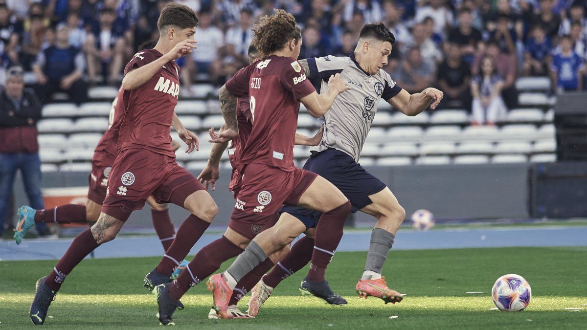 Lanús won in Córdoba and goes up the table