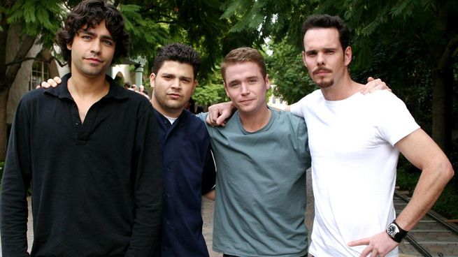 Entourage se encuentra disponible en Max.