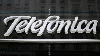 El beneficio neto de Telef&oacute;nica se redujo un 53,5%.