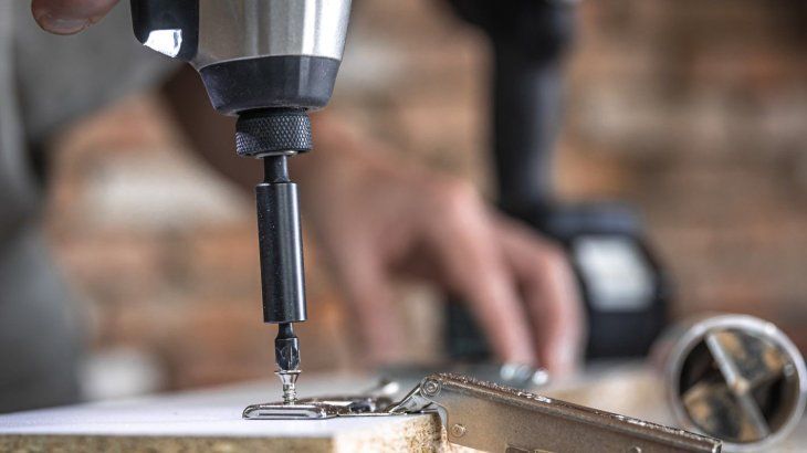 Para simples tareas o para arduas tardes de trabajo, puede facilitar enormemente la labor. Para simples tareas o para arduas tardes de trabajo, puede facilitar enormemente la labor.
