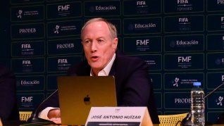Ivar Sisniega, Presidente Ejecutivo de la Federación Mexicana de Fútbol, confirmó la creación una&nbsp; Comisión que se encuentra analizando la posible separación entre la FMF y la Liga MX.