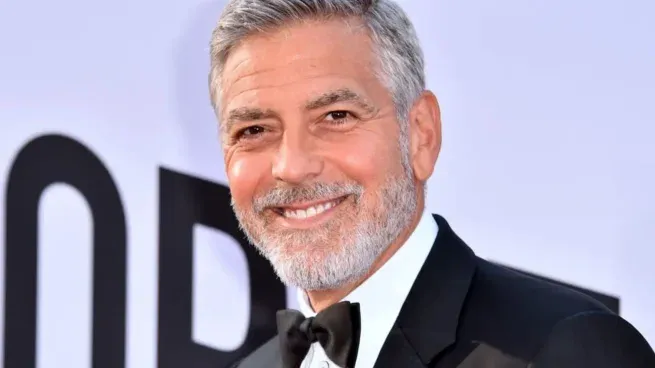 En Laglio, Clooney recibe a figuras de Hollywood y la realeza europea en una propiedad que combina elegancia, lujos y privacidad.