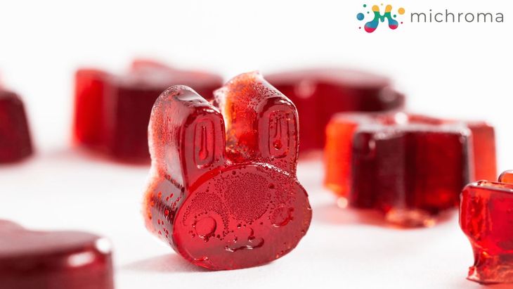 El colorante Red+ utilizado en la elaboración de un caramelo.