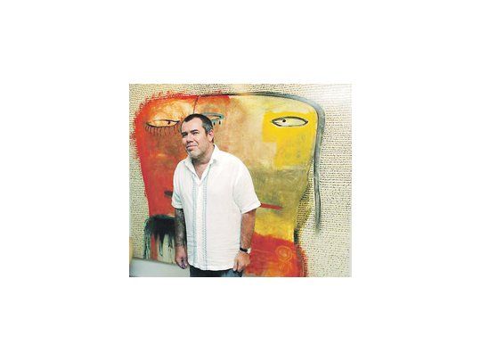 El artista chaqueño Milo Lockett, uno de los principales impulsores de las Jornadas de Arte que tuvieron lugar este fin de semana en la Casa de Cultura de Resistencia, como sede principal.
