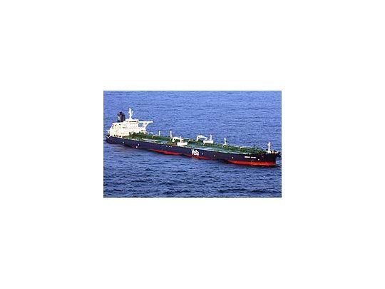El buque petrolero Sirius Star con una carga de u$s 100 millones en petróleo.