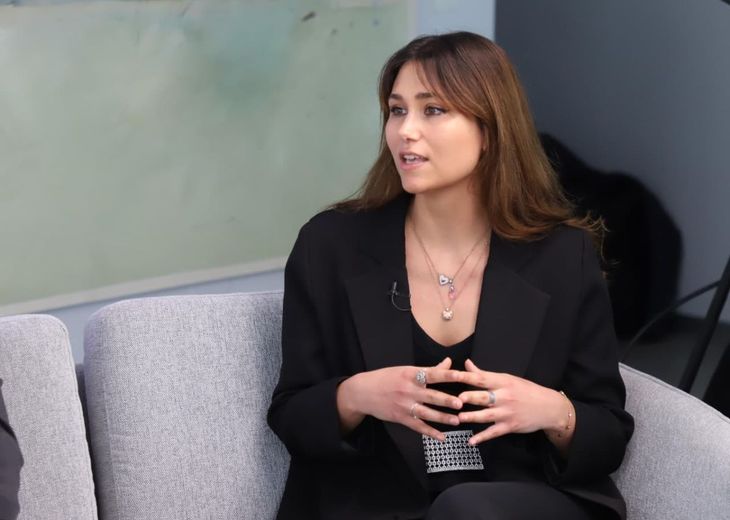 Carina Papini. Carina Papini.