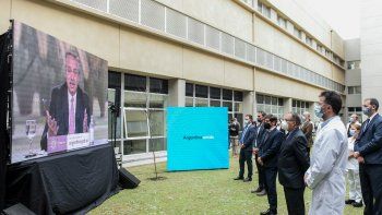 El presidente Alberto Fernández inauguró un hospital por videoconferencia.