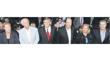 ámbito.com | UNEN, en el espejo del Frente Amplio y la Concertación