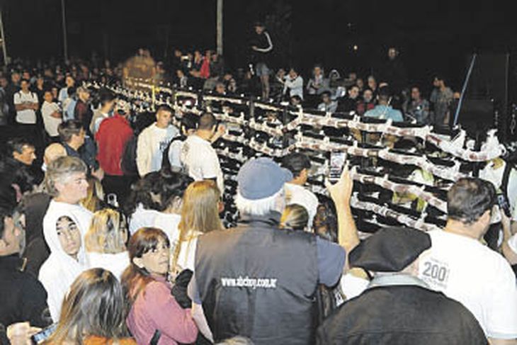 Récord. El salame más largo del mundo con 183 metros. Se logró en Tandil, que ya se está transformando en un clúster del rubro chacinados.