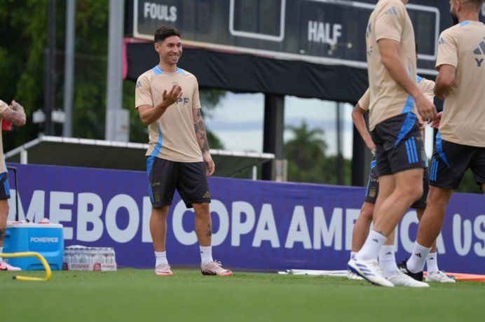 Gonzalo Montiel estará desde el arranque en la Selección Argentina.