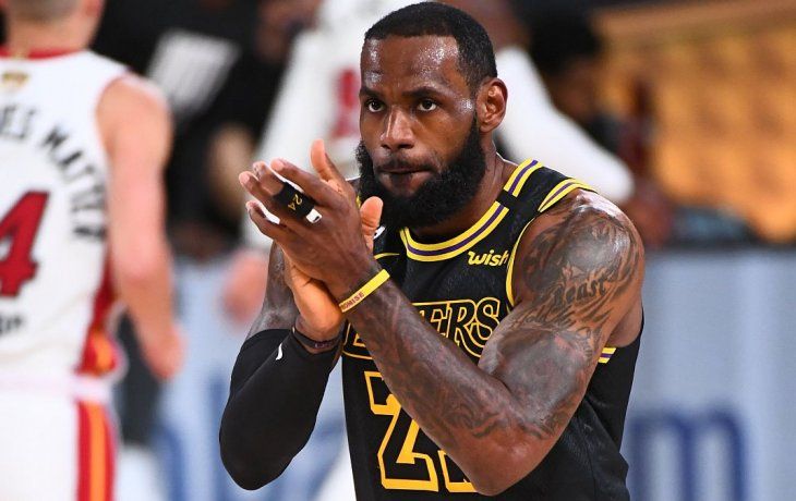 nba: los angeles lakers volvieron a dominar a miami heat y se acercan a un nuevo anillo