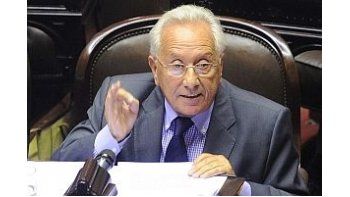 Héctor Recalde.