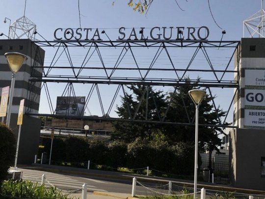 costa salguero.jpg