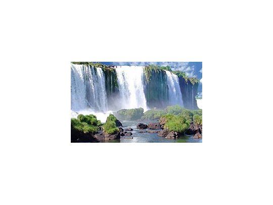 El reconocimiento a las Cataratas sería muy importante para el turismo.
