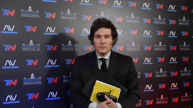 Javier Milei, antes del debate en TN.
