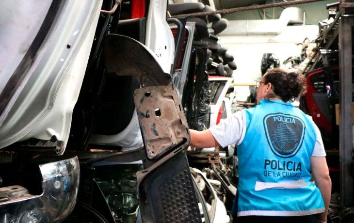 ámbito.com | secuestro de autopartes.jpg