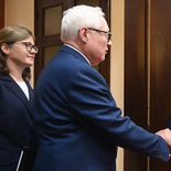 El vicecanciller de Rusia, Serguey Ryabkov, junto al presidente de Cuba, Miguel Díaz Canel. El vicecanciller de Rusia, Serguey Ryabkov, junto al presidente de Cuba, Miguel Díaz Canel.