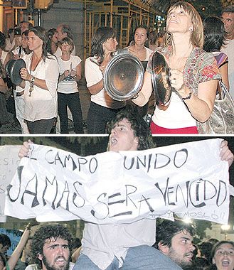 Espontánea protesta contra el gobierno: cacerolazo anoche en Capital y el interior (foto 1)