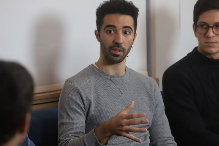 Giménez hizo mención a la caída de la stablecoin de Terra, que generó pánico en muchos inversores: “Era el modelo de una moneda estable algorítmica. Ahí no hay vuelta. Las personas que empiezan a interactuar con este tipo de servicios, es importante que estén informadas con respecto al servicio que están accediendo