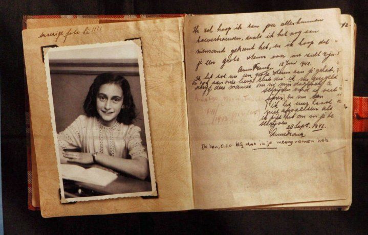 Google homenageia o 75º aniversário da publicação do diário de Anne Frank