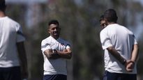 Tevez destacó el mercado de pases de Independiente, pero aun busca alternativas en la defensa.