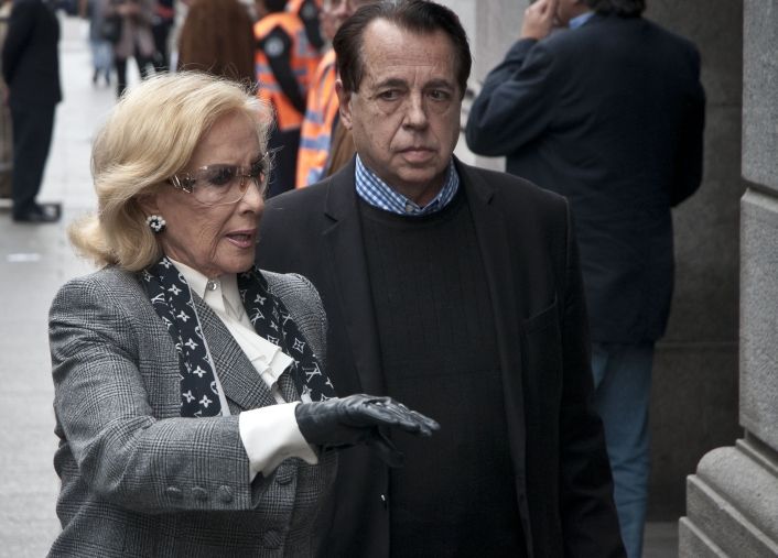 Emotiva despedida en el Congreso (foto 3)